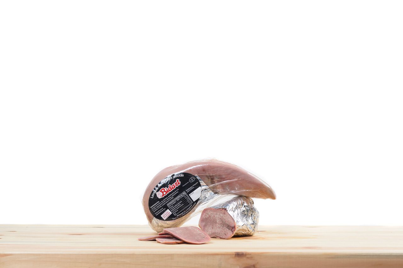 Lengua de ternera cocida